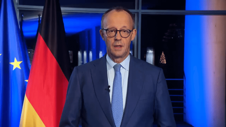 Mehr Amt als Küchentisch: Die Neujahrsansprache vom Kanzler im Check